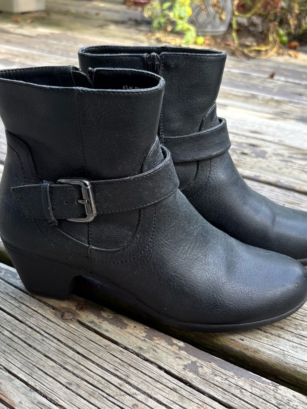 Studio Works Black Women's Ankle Buckle Boots size 6.5